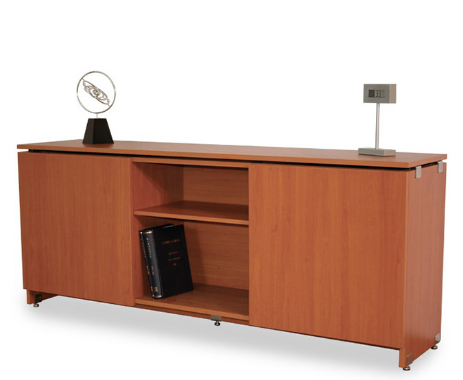 Credenza Click con Puertas